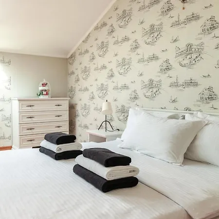 Alfa Ohiienka 17 2 Apartamento *