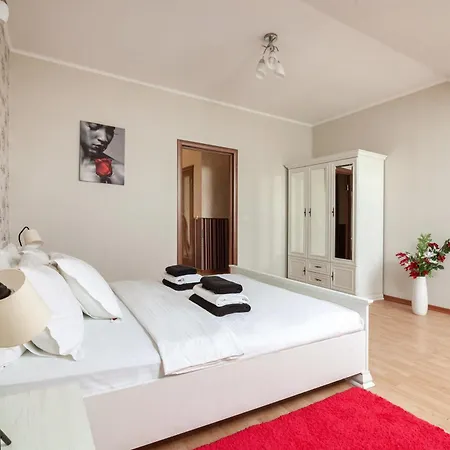 Apartment Alfa Apartments Ohiienka 17 2